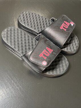ISLIDE ALABAMA Tua Tagovailoa Black Crimson Tide Player Tonal Pop Slide Sandals